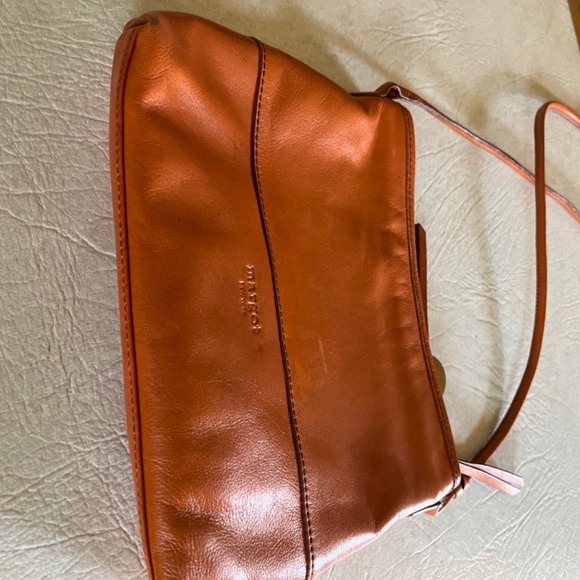 Handbag - Picture 2 of 2